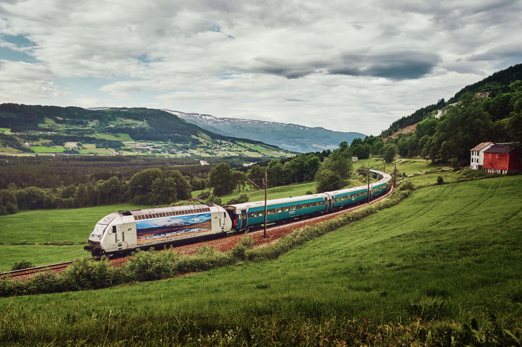 Vlakové putování nás čeká mezi Oslem a Bergenem
