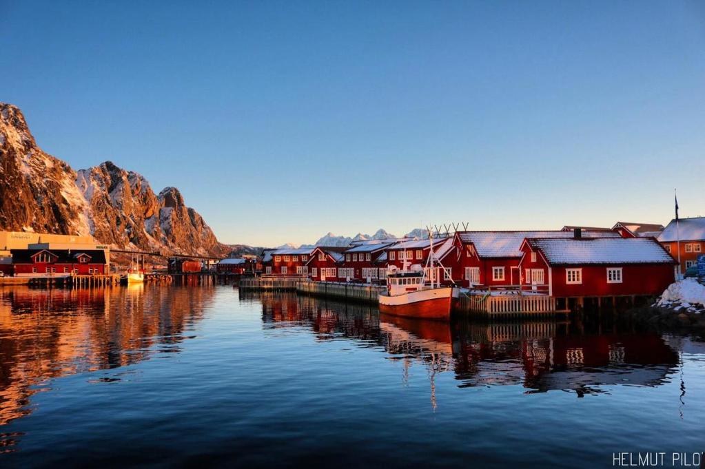 Tradiční ubytování ve Svolvaeru - norské rybářské domky v 5* hotelu